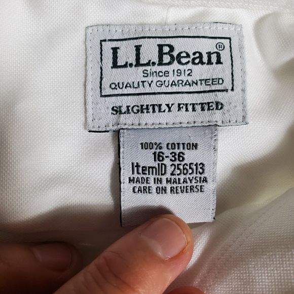 L.L. Bean Slightly Fitted White Long Sleeve Button Down Shirt Size 16-36 - Picture 5 of 8